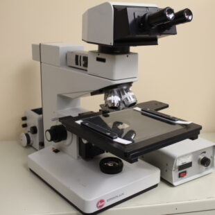 Lecia Ergolux Microscope